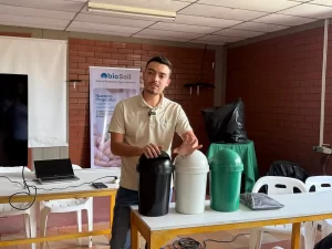 Charla en colegio